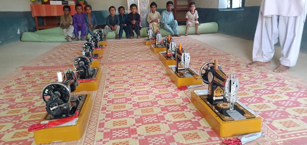 The Bahawalpur Sewing Center, photo 14