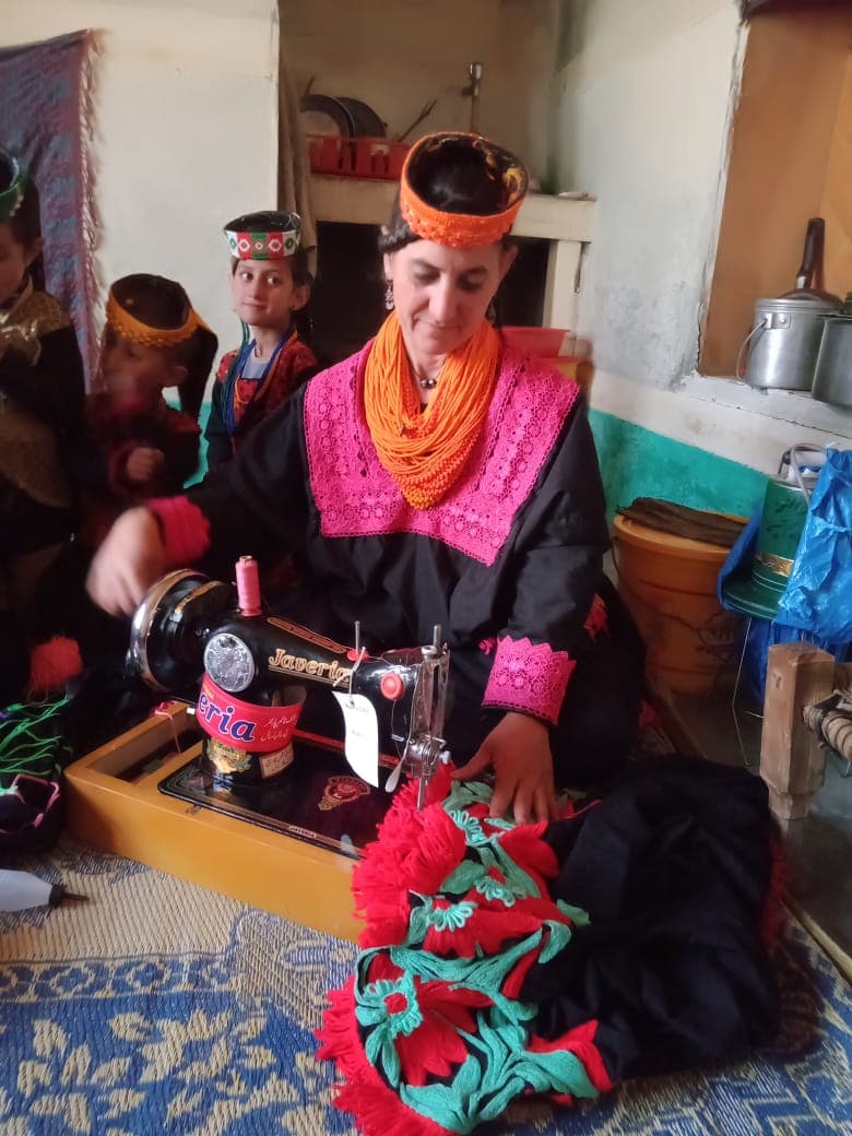 The Kalash Sewing Center, photo 2